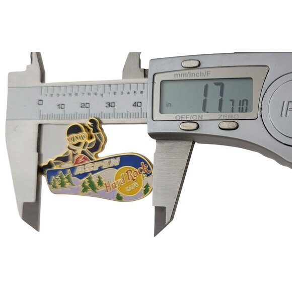 Hard Rock Cafe Snow Boarder ASPEN 2000 Pin K42 - Picture 4 of 5